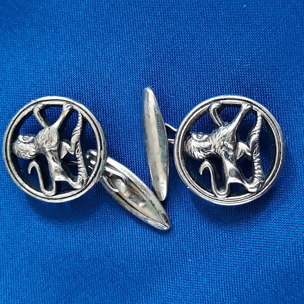 💖  Vintage "Roaring Lion" cufflinks